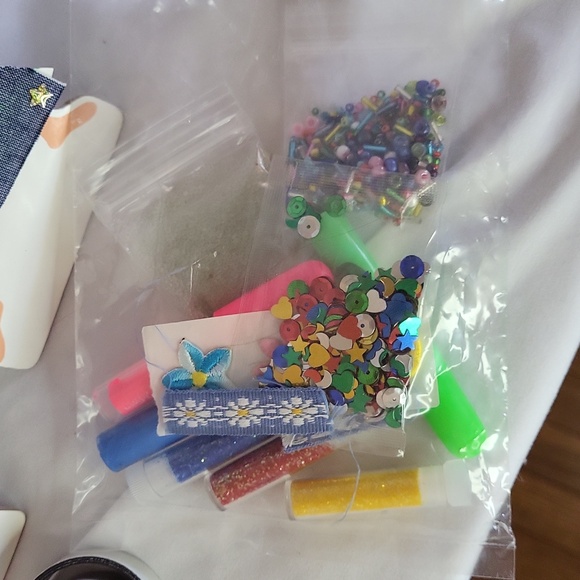 Fashion Angels Dolls Vintage 4 2D Dolls With Original Accessories and Packaging - Picture 3 of 17